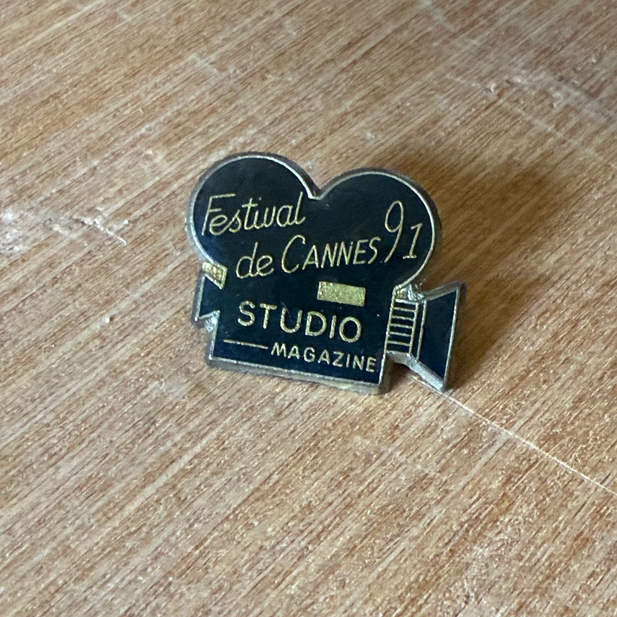 Pin's Festival de Cannes 91 Studio Magazine