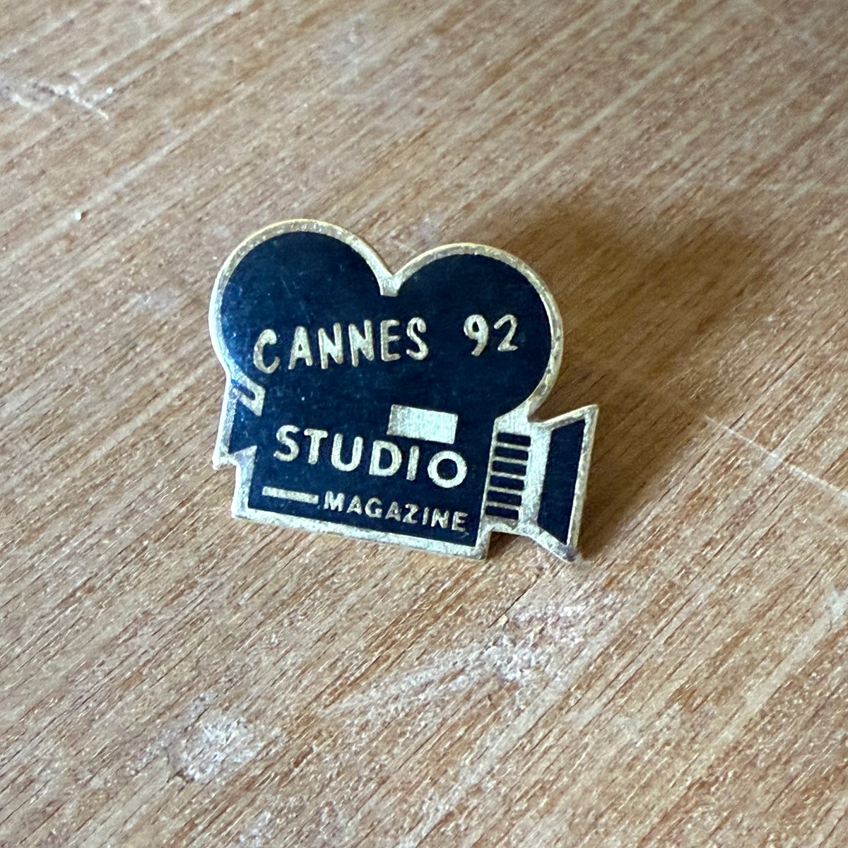 Pin's Festival de Cannes 92 Studio Magazine